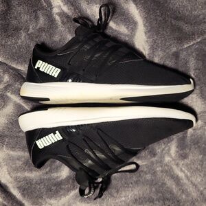 Star Vital Training Shoes size 11